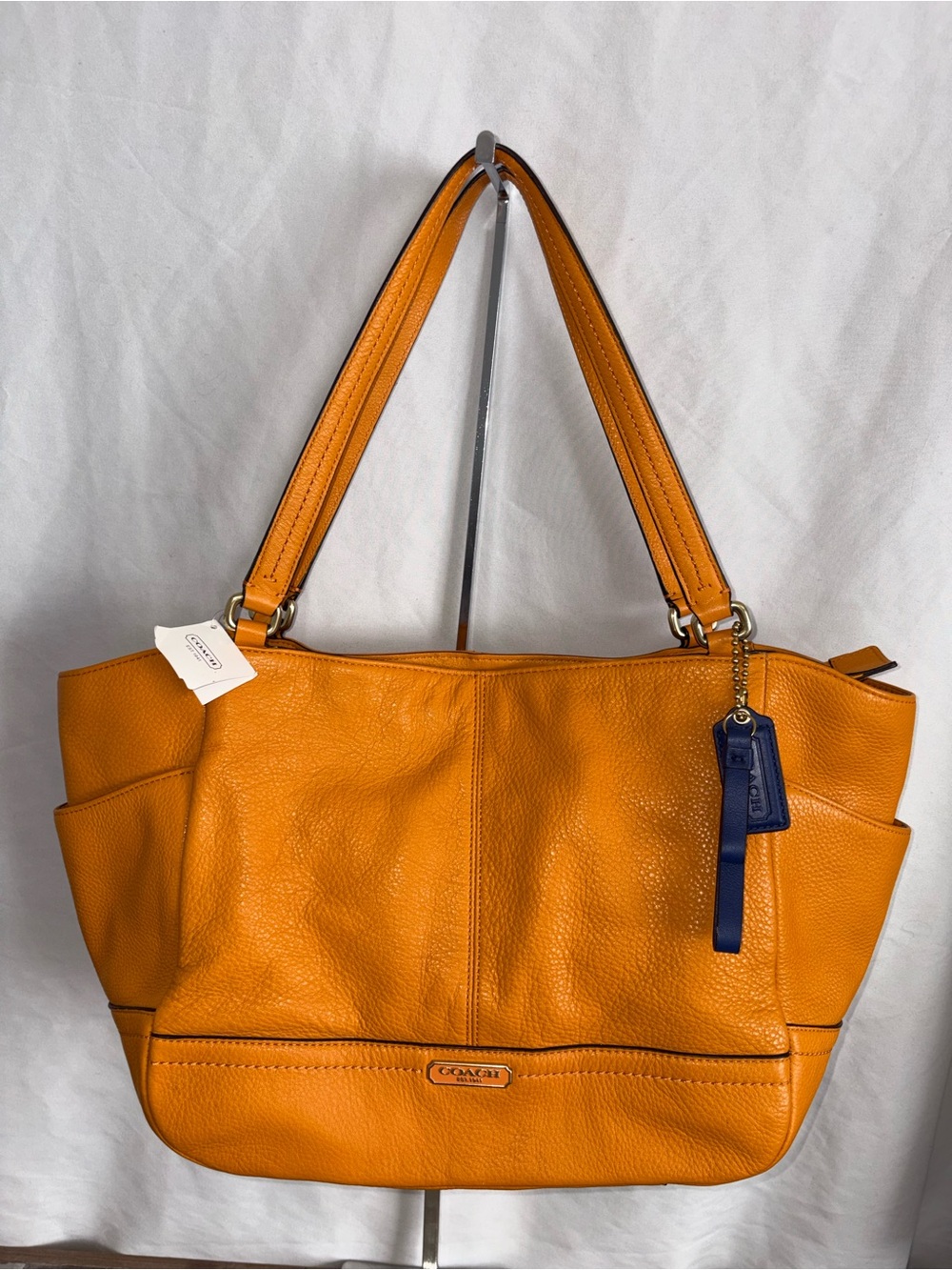 NWT Coach Park Leather Carrie Tote in Orange Spice- RARE!